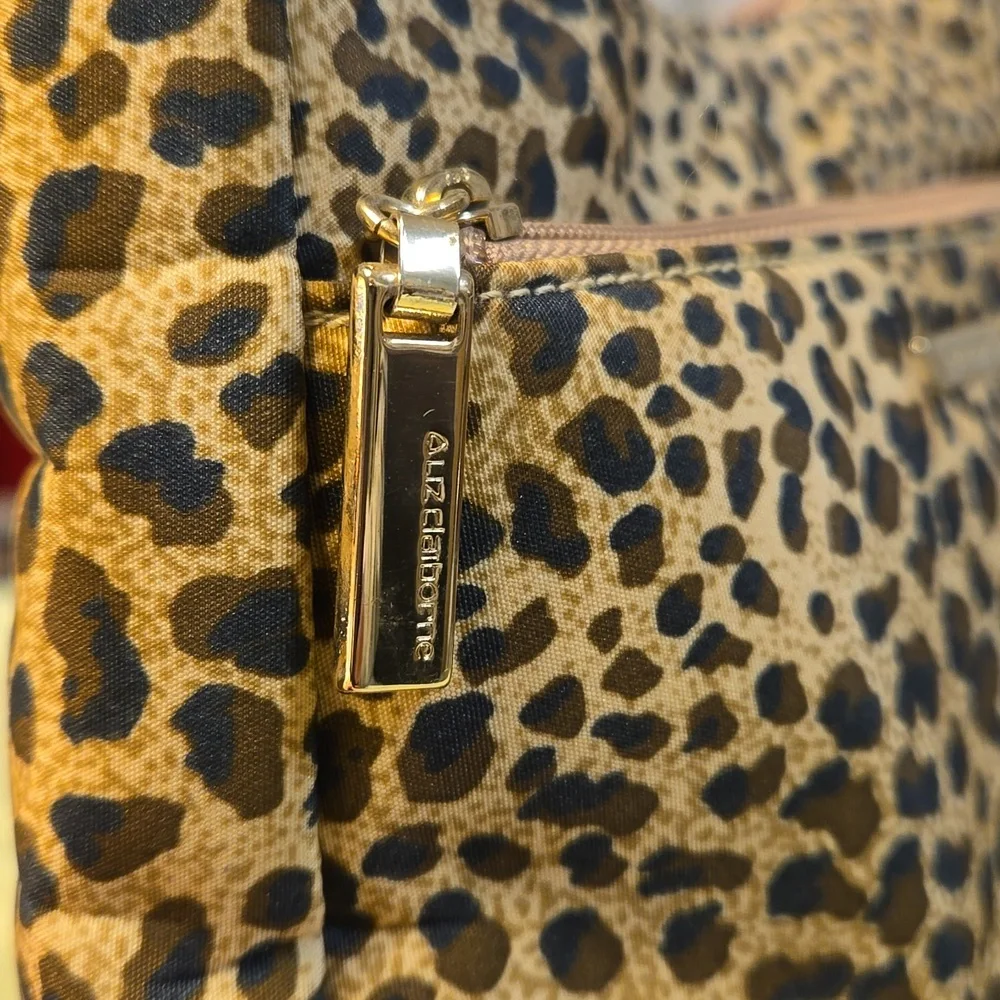 Liz Claiborne EUC Mini shoulder bag, animal print - Picture 7 of 9